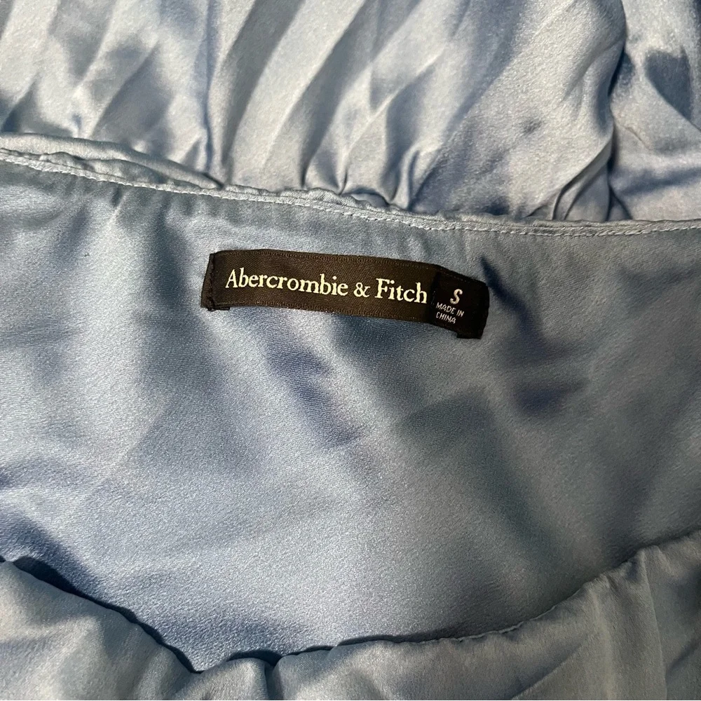 Abercrombie Size Small Baby Blue Giselle Pleated One Shoulder Maxi Dress - Picture 4 of 4